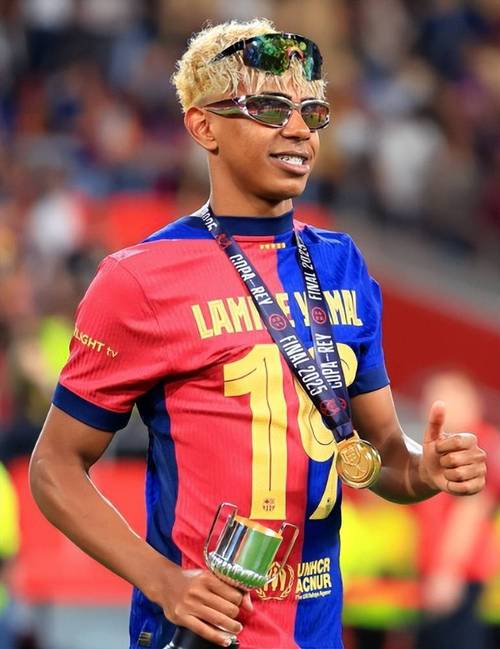 英超战报：塔尔比破门，维尔茨造乌龙，利物浦1-1桑德兰