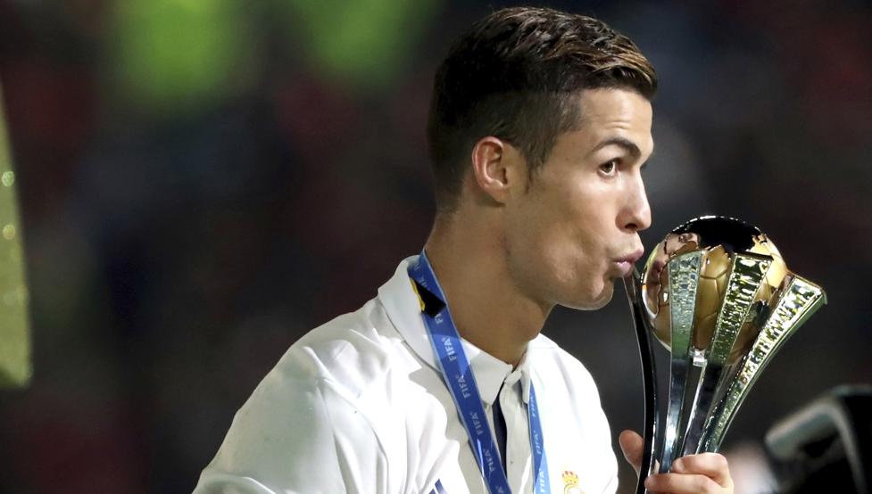 2-0！五大联赛最猛队诞生：三线连续18场不败，同时领跑英超+欧冠