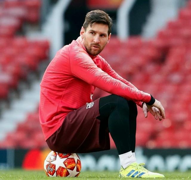 德转列本赛季俱乐部引援支出前10：英超9席，利物浦4.83亿第1（德转盘点本季俱乐部引援花费前十：英超占9席，利物浦以4.83亿居首）