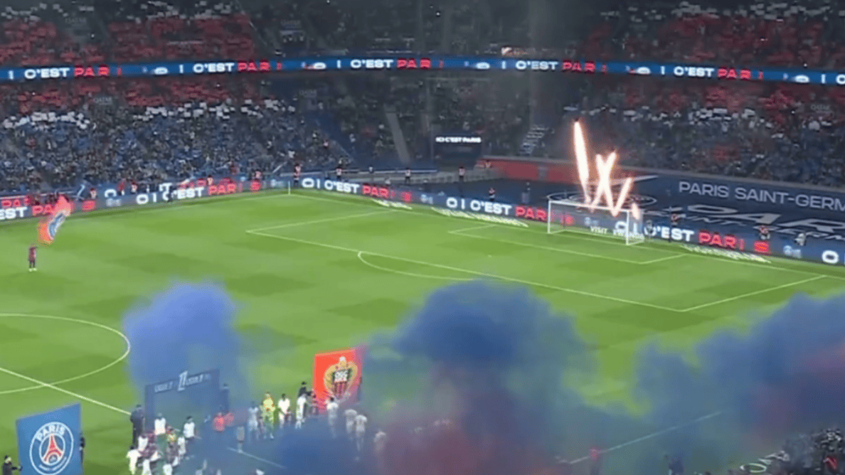 佛罗伦萨主场5-1大胜乌迪内斯，收获本赛季联赛首胜（佛罗伦萨主场5比1横扫乌迪内斯，迎来赛季联赛首胜）