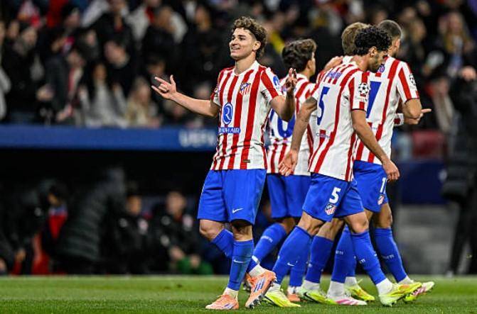 穆帅评价本菲卡13场不败，认为网坛3巨头之一本可以踢足球