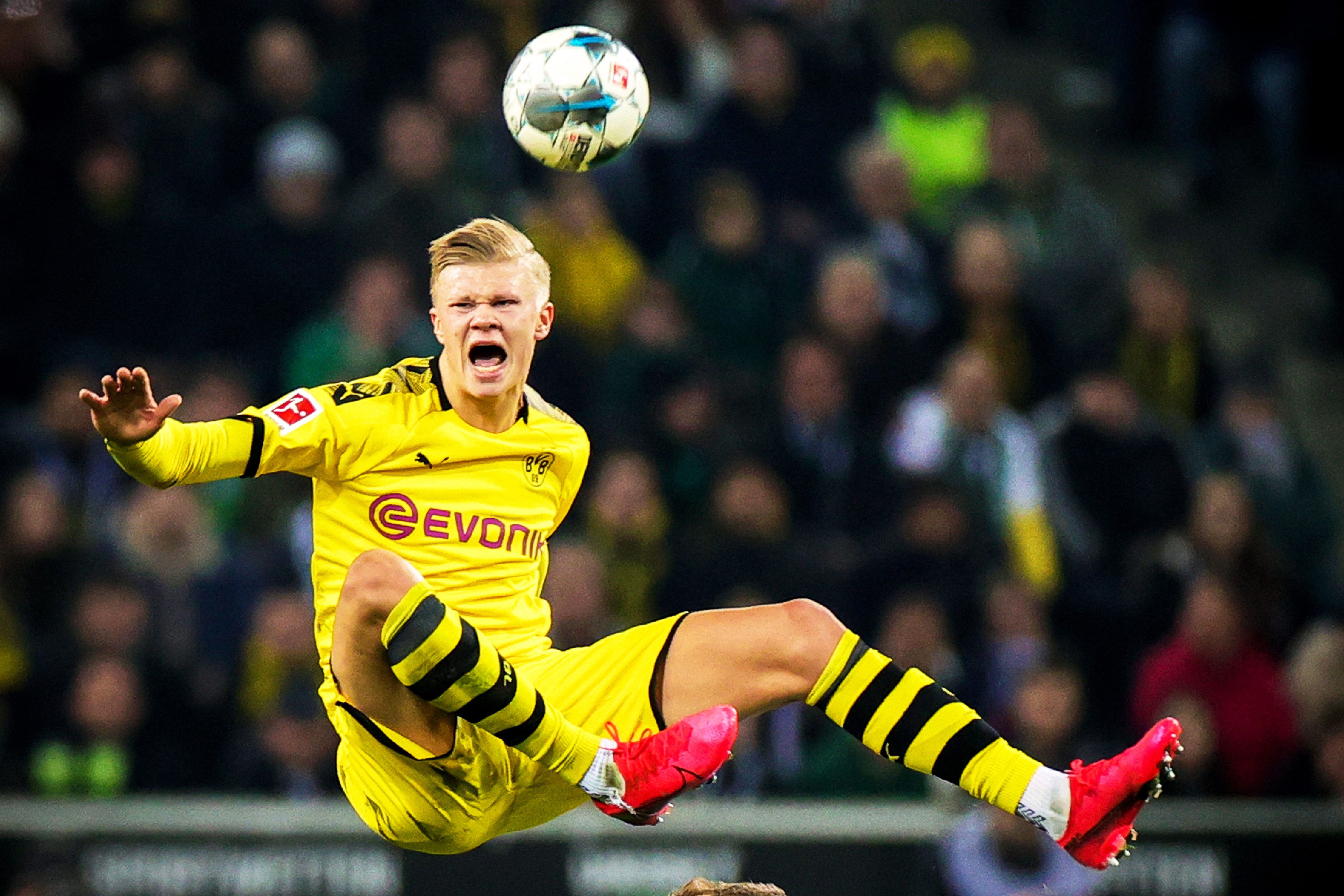 ATP总决赛第6日综述：辛纳小组赛3连胜，阿利亚西姆首进四强