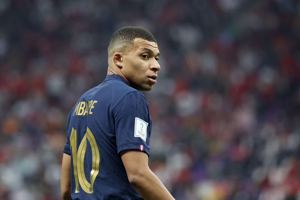 国安与河南合拍足协杯决赛宣传片：在传统足球赛中加入福瑞（国安与河南联合发布足协杯决赛宣传片：为传统足球赛注入福瑞）