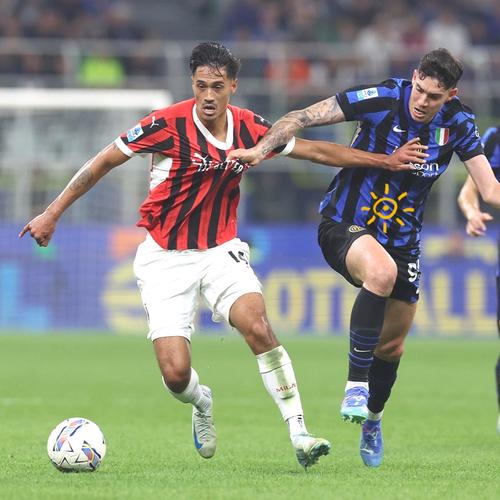 于根伟：开直播为缓解球员压力，我的工作不是研究网络资讯