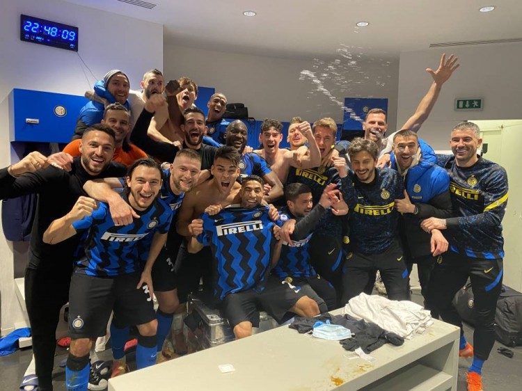 2019 赛季：华盛顿国民队通过完美的先发投手战术，横扫了红雀进入总决赛