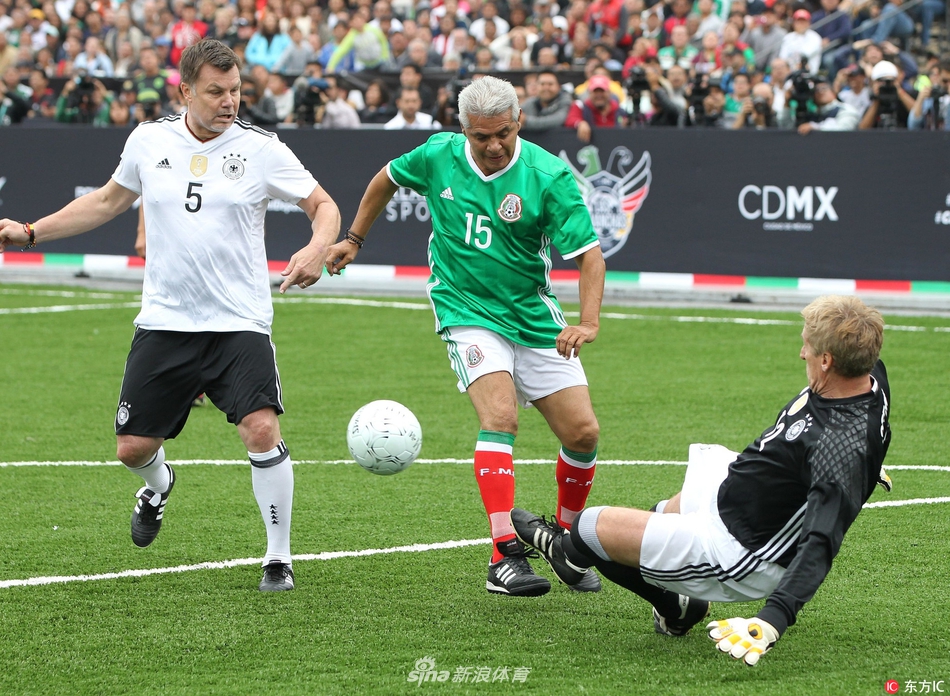 巴萨追平82年前神迹！25年37场西甲皆进球斩获102球（巴萨追平尘封82年纪录！近37场西甲场场破门狂砍102球）